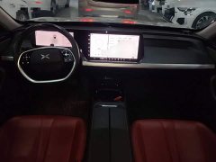 XPeng P7 480E - ფოტო 10