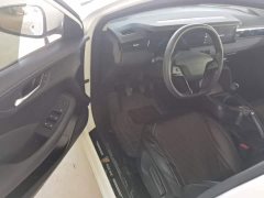SAIC MG i5 2026 1.5L Manual Comfort Edition - ფოტო 16