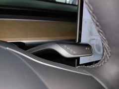 Tesla Model Y Standard Range RWD - ფოტო 14