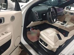 Li Auto L7 Ultra - ფოტო 16