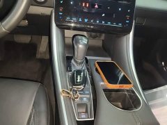 Toyota Avalon Hybrid 2.5L XLE Premium - ფოტო 14