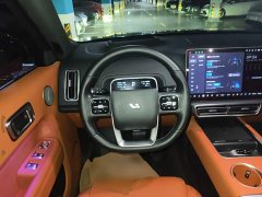 Li Auto L9 2022 Max - ფოტო 11