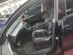 Tesla Model Y Rear-Wheel Drive - ფოტო 15