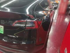 Tesla Model Y Rear-Wheel Drive - ფოტო 8