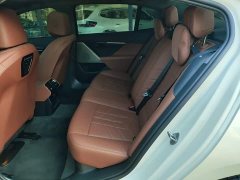 BMW i5 2025 eDrive 35L M Sport Package - ფოტო 17