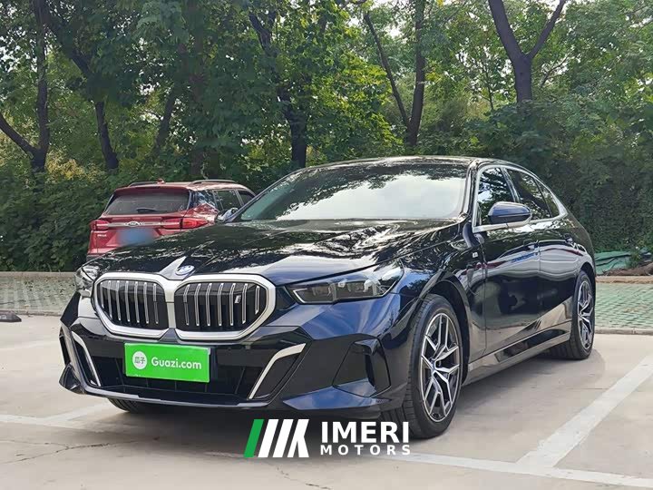 BMW i5 2025 eDrive 35L M Sport Package - ავტომობილი ჩინეთიდან