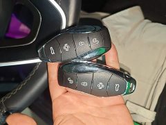FAW Red Flag H5 2.0T Automatic Smart Connected Flagship Comfort Edition - ფოტო 9
