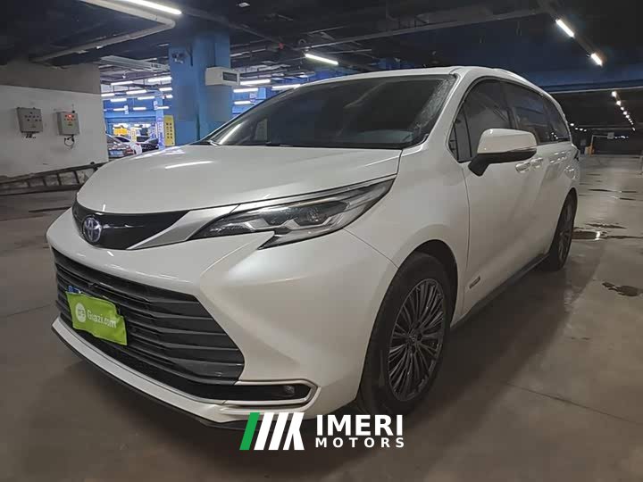 Toyota Sienna 2.5L Hybrid Premium Edition - ავტომობილი ჩინეთიდან