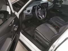 Volkswagen ID.3 Outstanding Edition - ფოტო 16