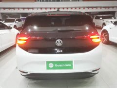 Volkswagen ID.3 Outstanding Edition - ფოტო 6