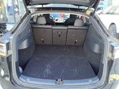 Tesla Model Y Rear-Wheel Drive - ფოტო 19