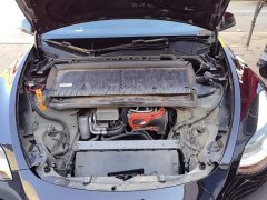 Tesla Model Y Rear-Wheel Drive - ფოტო 20