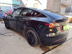 Tesla Model Y Rear-Wheel Drive - ფოტო 5