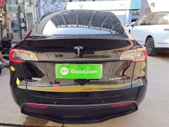 Tesla Model Y Rear-Wheel Drive - ფოტო 6