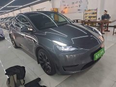 Tesla Model Y 2022 Facelift Rear-Wheel Drive - ფოტო 4