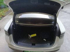 BYD Dolphin 07 DM-i Smart Driving Edition DM-i 1.5L 125km Luxury - ფოტო 19