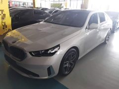 BMW i5 eDrive 35L Luxury Edition Premium Package - ფოტო 1