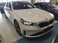 BMW i5 eDrive 35L Luxury Edition Premium Package - ფოტო 4