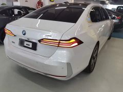 BMW i5 eDrive 35L Luxury Edition Premium Package - ფოტო 7