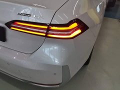 BMW i5 eDrive 35L Luxury Edition Premium Package - ფოტო 8