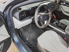 BYD Qin PLUS Glory Edition DM-i 55KM Leading - ფოტო 16