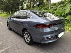 BYD Qin PLUS Glory Edition DM-i 55KM Leading - ფოტო 5