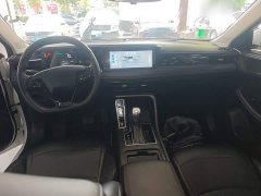 SAIC MG i5 1.5L CVT Prestige - ფოტო 10