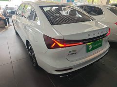 SAIC MG i5 1.5L CVT Prestige - ფოტო 5