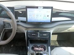BYD Qin PLUS 2023 Champion Edition DM-i 55KM Leading - ფოტო 13