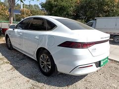 BYD Qin PLUS 2023 Champion Edition DM-i 55KM Leading - ფოტო 5