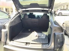 Tesla Model Y Long Range All-Wheel Drive - ფოტო 19