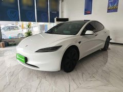 Tesla Model 3 2023 Rear-Wheel Drive - ფოტო 2
