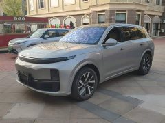 Li Auto L7 2023 Pro - ფოტო 1