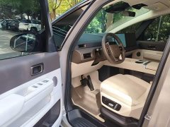 Li Auto Li Xiang MEGA Ultra - ფოტო 16