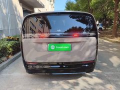 Li Auto Li Xiang MEGA Ultra - ფოტო 6