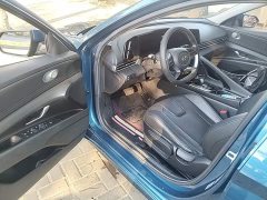 Hyundai Elantra 1.5L CVT GLX Elite - ფოტო 16