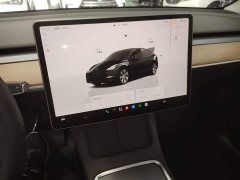 Tesla Model Y Rear-Wheel Drive - ფოტო 13