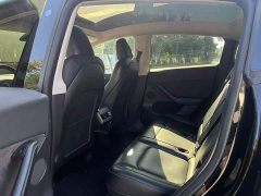 Tesla Model Y Rear-Wheel Drive - ფოტო 17
