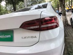Volkswagen Lavida 1.5L Automatic Deyi Edition - ფოტო 8