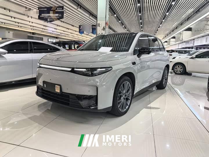 Leapmotor Leapo C10 530 Comfort Edition - ავტომობილი ჩინეთიდან