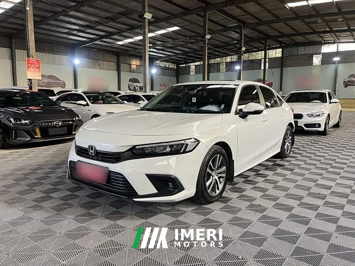 Honda Civic 240TURBO CVT Dynamic Edition