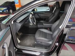 Tesla Model Y Rear-Wheel Drive - ფოტო 16