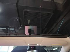 Tesla Model Y Rear-Wheel Drive - ფოტო 18
