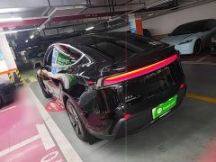 Tesla Model Y Rear-Wheel Drive - ფოტო 5