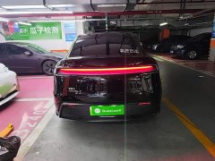 Tesla Model Y Rear-Wheel Drive - ფოტო 6