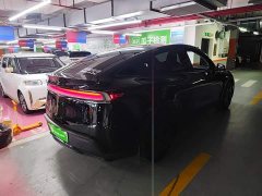 Tesla Model Y Rear-Wheel Drive - ფოტო 7