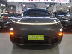 Li Auto L8 2023 Pro - ფოტო 3
