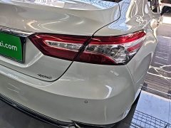 Toyota Camry 2.0G Luxury Edition - ფოტო 8