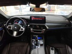 BMW 5 Series Facelift 530Li Premier M Sport Package - ფოტო 10