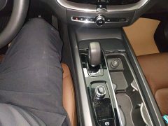 Volvo XC60 B5 AWD Smart Luxury Edition - ფოტო 14